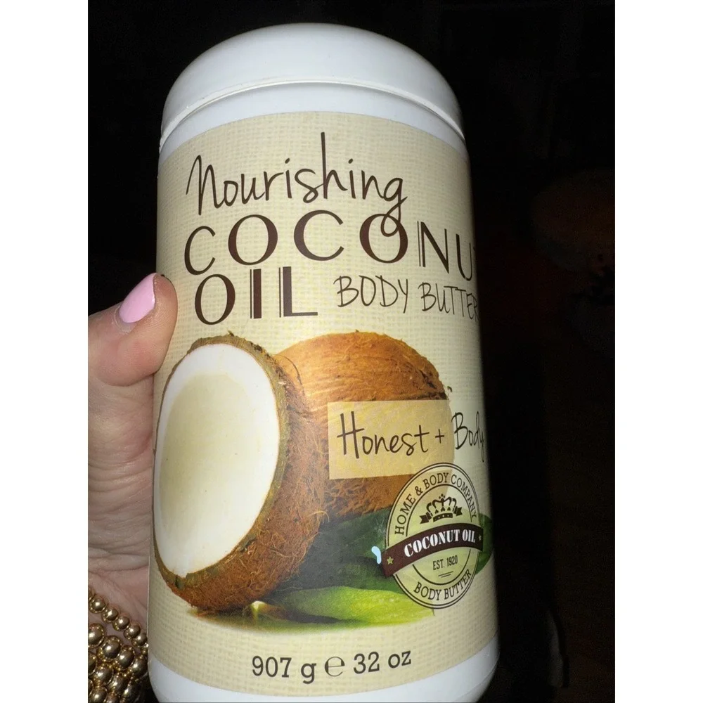 HOME & BODY Nourishing Coconut‎ Oil BODY BUTTER 32oz 90% Full. 4556